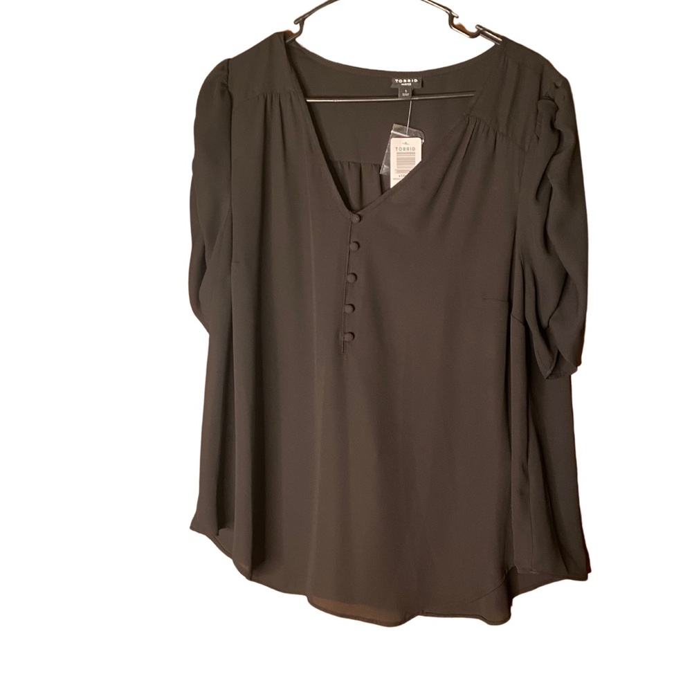torrid Black Short Sleeve V-Neck Button Front Blouse